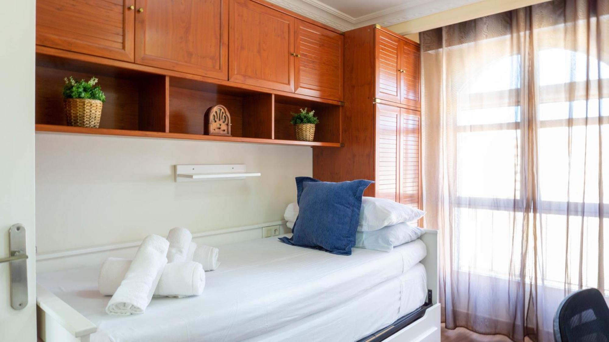Apartment Aconte Malaga Ngoại thất bức ảnh